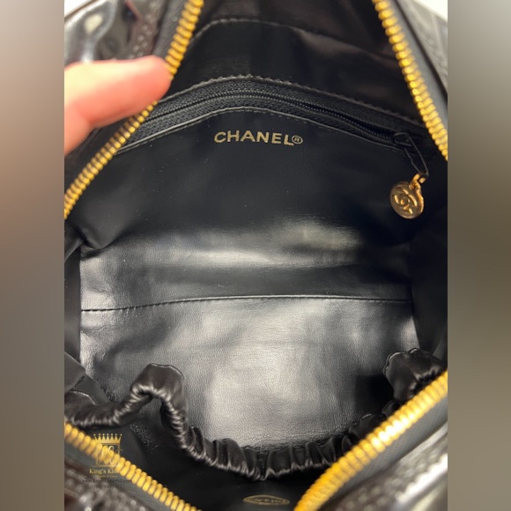 Chanel Cosmetic Pouch - Picture 9 of 15